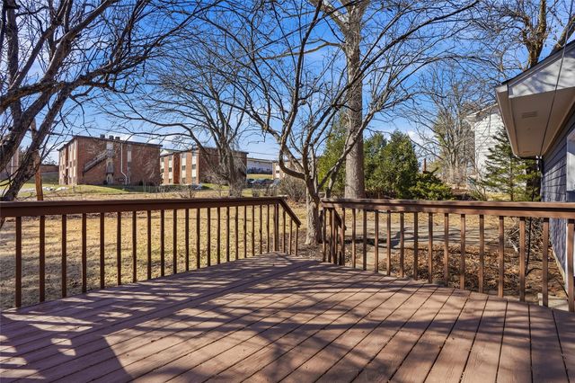 351 Koser Avenue, Iowa City, IA 52246