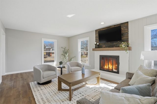 351 Koser Avenue, Iowa City, IA 52246