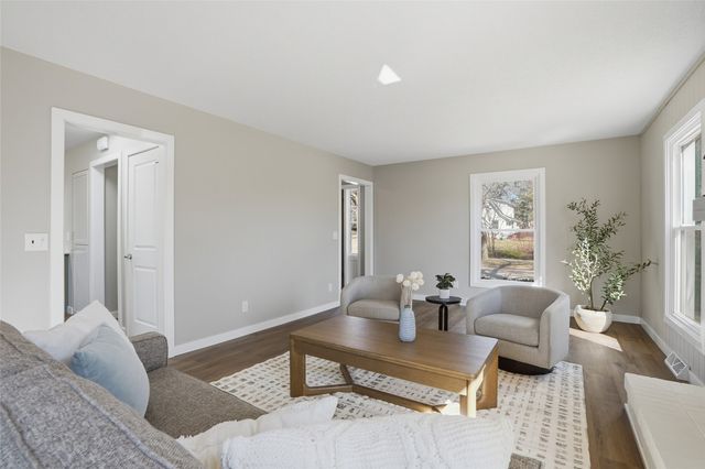 351 Koser Avenue, Iowa City, IA 52246