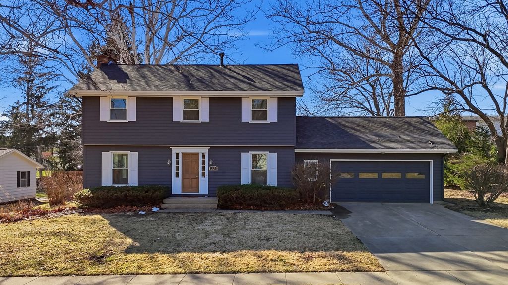 351 Koser Avenue, Iowa City, IA 52246