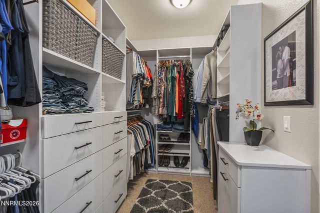 6899 Cinnamon Drive, Sparks, NV 89436