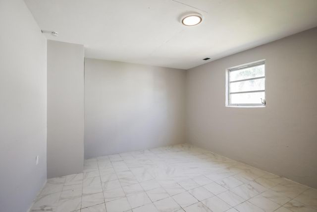 2607 Bahia Rd, West Palm Beach, FL 33406