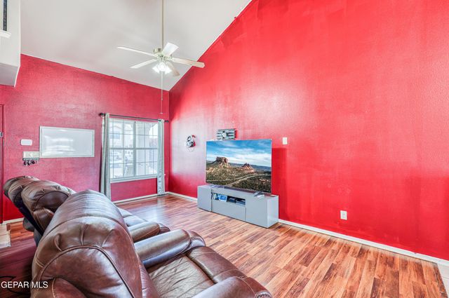 3813 TIERRA FIJI Lane, El Paso, TX 79938