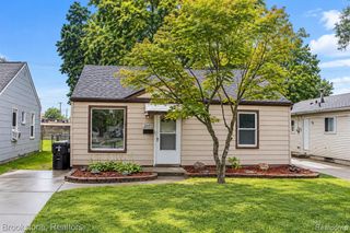 20471 Negaunee, Redford, MI 48240