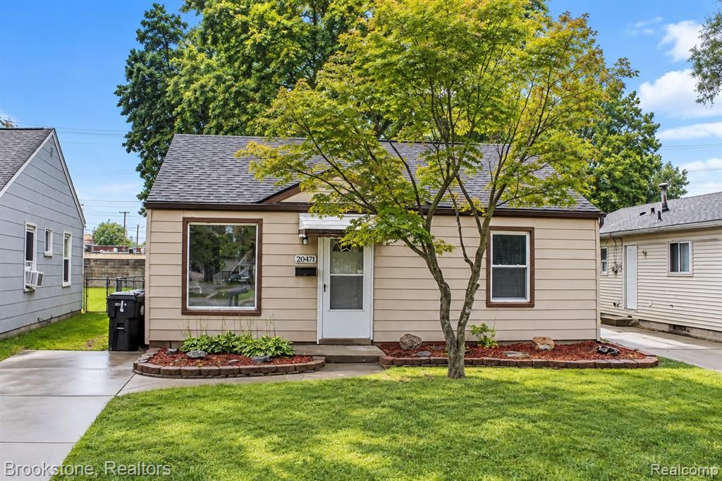20471 Negaunee, Redford, MI 48240