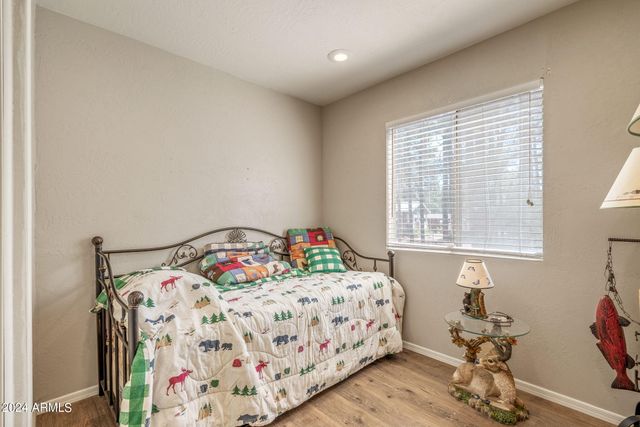 2029 Moccasin Circle, Overgaard, AZ 85933