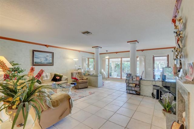 305 S Riverside Drive, Pompano Beach, FL 33062