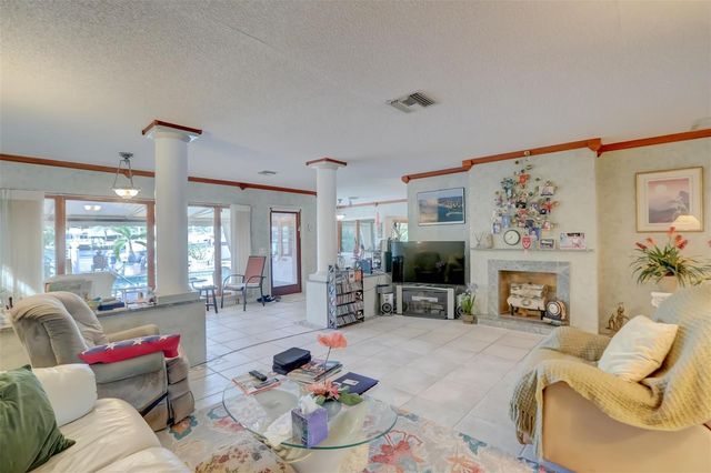 305 S Riverside Drive, Pompano Beach, FL 33062