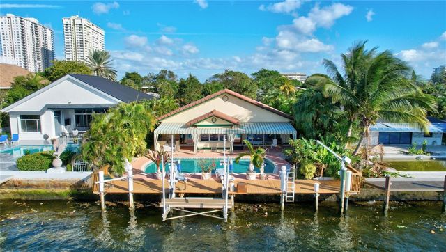 305 S Riverside Drive, Pompano Beach, FL 33062