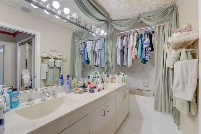 305 S Riverside Drive, Pompano Beach, FL 33062
