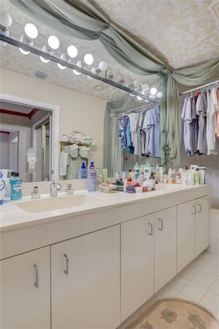 305 S Riverside Drive, Pompano Beach, FL 33062