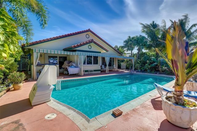 305 S Riverside Drive, Pompano Beach, FL 33062