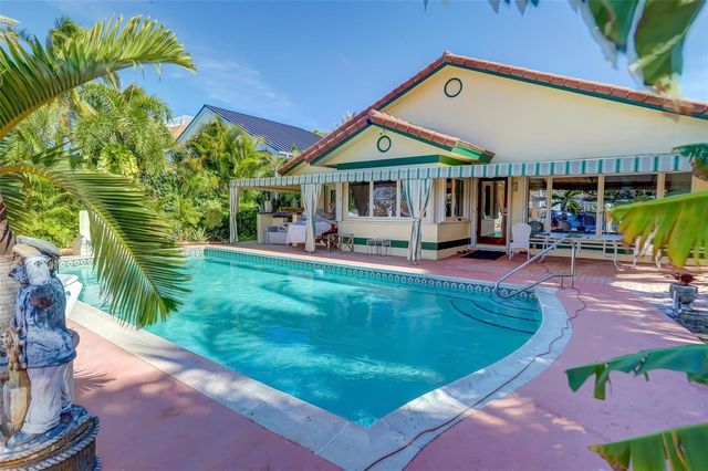 305 S Riverside Drive, Pompano Beach, FL 33062