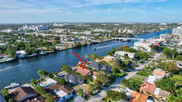 305 S Riverside Drive, Pompano Beach, FL 33062