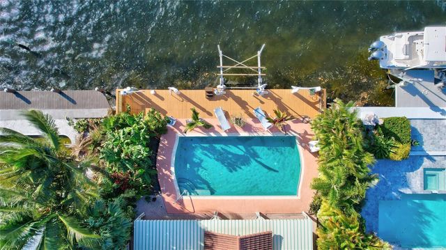 305 S Riverside Drive, Pompano Beach, FL 33062