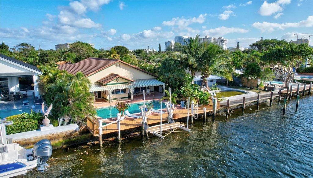 305 S Riverside Drive, Pompano Beach, FL 33062