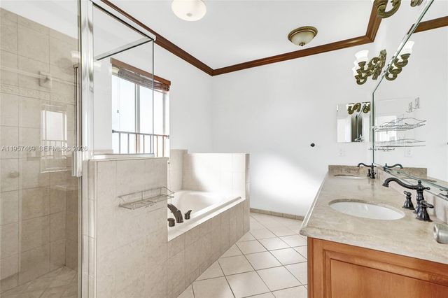 876 SW 155th Ct, Miami, FL 33194