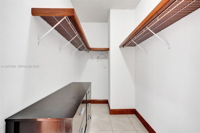 876 SW 155th Ct, Miami, FL 33194