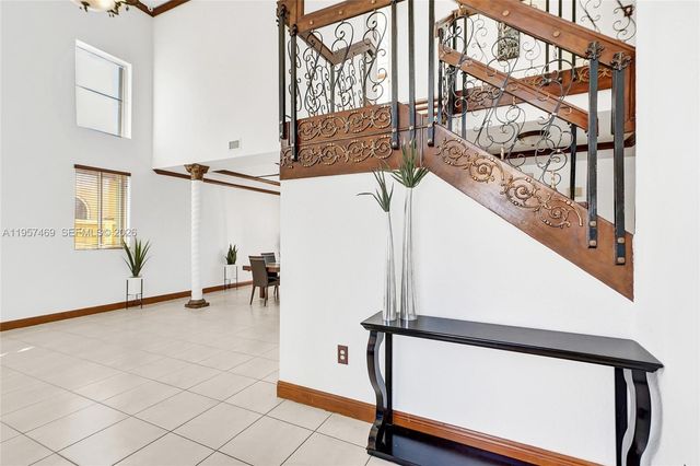 876 SW 155th Ct, Miami, FL 33194