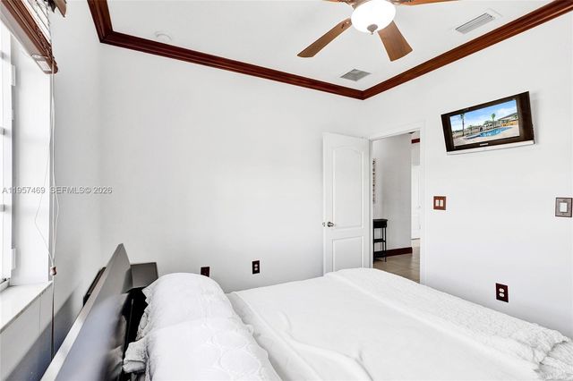 876 SW 155th Ct, Miami, FL 33194