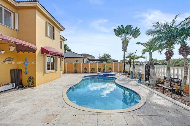 876 SW 155th Ct, Miami, FL 33194