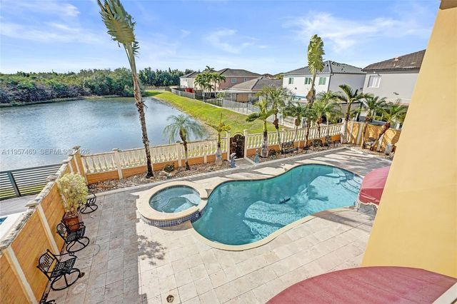 876 SW 155th Ct, Miami, FL 33194