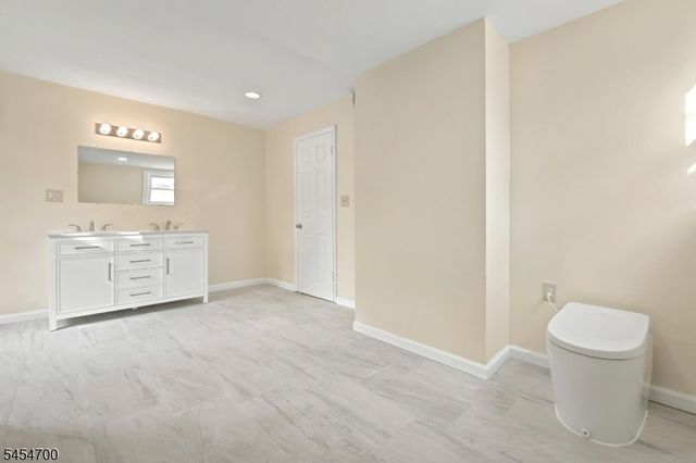 359 S 18Th St, Newark City, NJ 07103