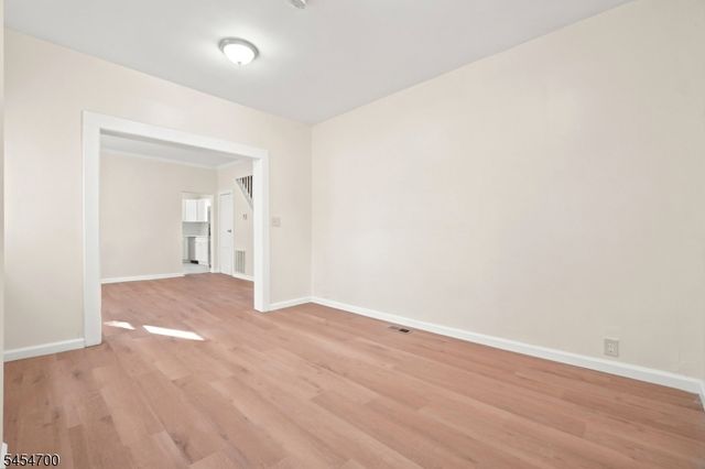 359 S 18Th St, Newark City, NJ 07103