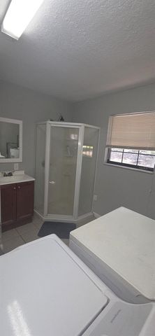 4322 CASAURINA ROAD, Lady Lake, FL 32159