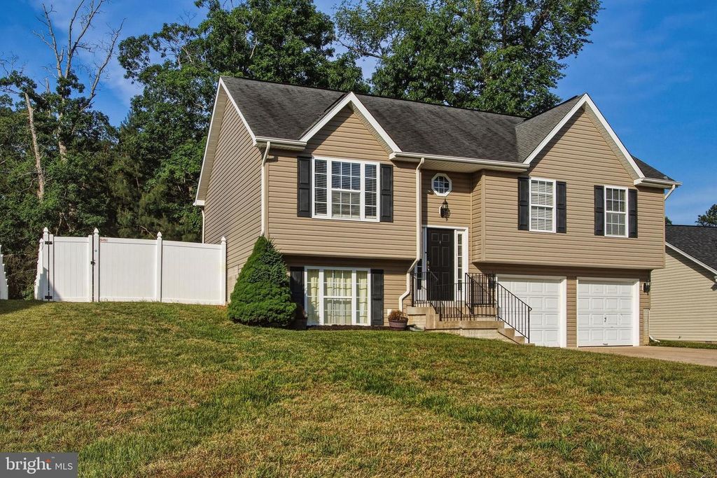 46653 ROBERT LEON DR, Lexington Park, MD 20653
