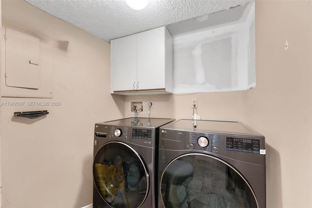 7653 NW 79th Ave 109, Tamarac, FL 33321