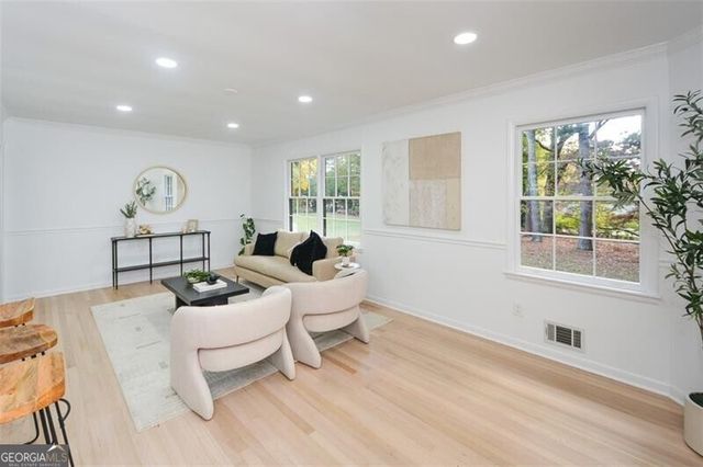 689 Concord Road SW, Smyrna, GA 30082