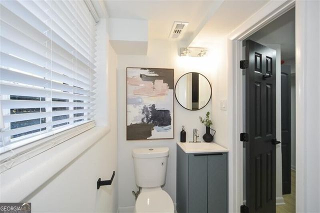 689 Concord Road SW, Smyrna, GA 30082