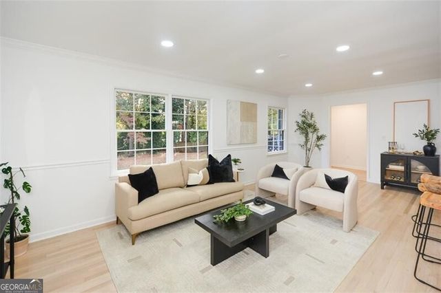 689 Concord Road SW, Smyrna, GA 30082