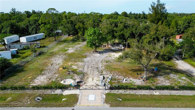 7978 Marx DR, North Fort Myers, FL 33917