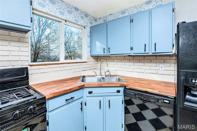 9518 Cote Brilliante Avenue, St Louis, MO 63114