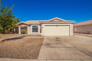 7216 W HILTON Avenue, Phoenix, AZ 85043