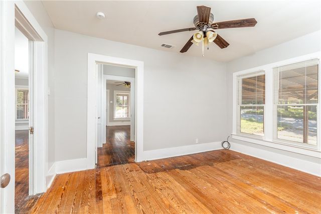 401 Harcourt Street, Weatherford, TX 76086