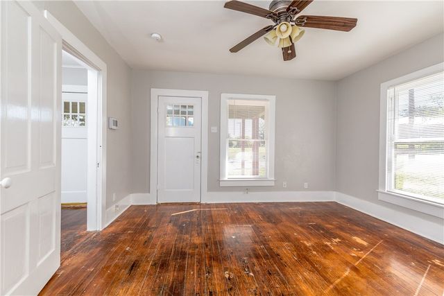 401 Harcourt Street, Weatherford, TX 76086