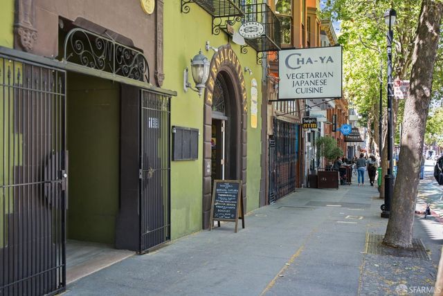 736 Valencia Street 301, San Francisco, CA 94110