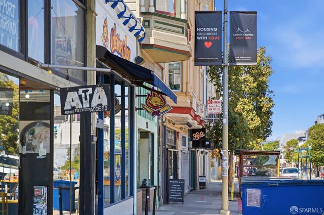 736 Valencia Street 301, San Francisco, CA 94110