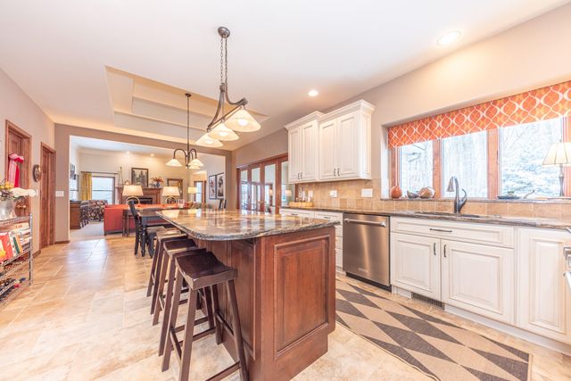 2040 Bay Hill Court, Pittsfield Charter Twp, MI 48108