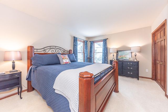 2040 Bay Hill Court, Pittsfield Charter Twp, MI 48108