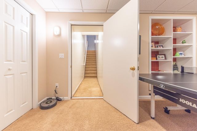 2040 Bay Hill Court, Pittsfield Charter Twp, MI 48108