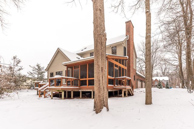 2040 Bay Hill Court, Pittsfield Charter Twp, MI 48108