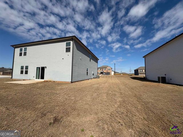 1100 Holland Drive, Hampton, GA 30228