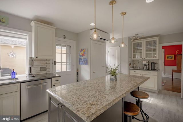 504 SPRING LN, Wyndmoor, PA 19038
