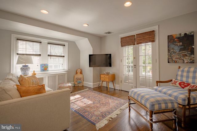 504 SPRING LN, Wyndmoor, PA 19038