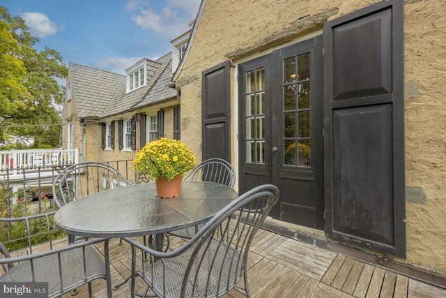 504 SPRING LN, Wyndmoor, PA 19038