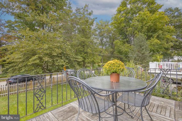 504 SPRING LN, Wyndmoor, PA 19038